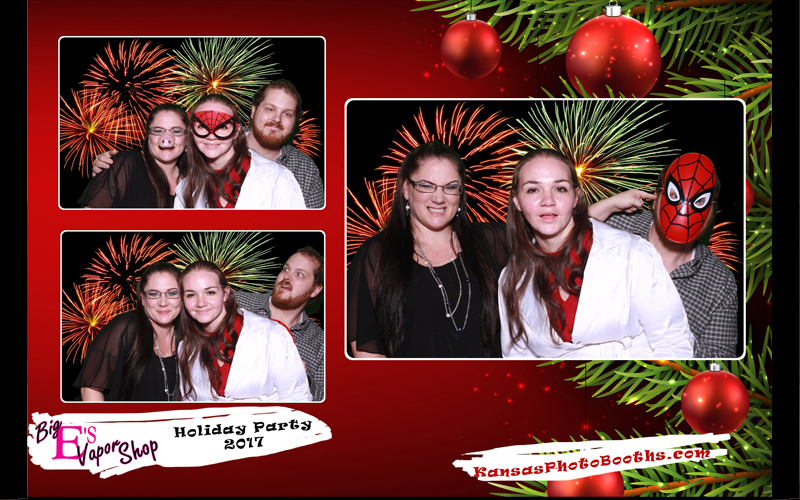 holiday themed photo booth printout